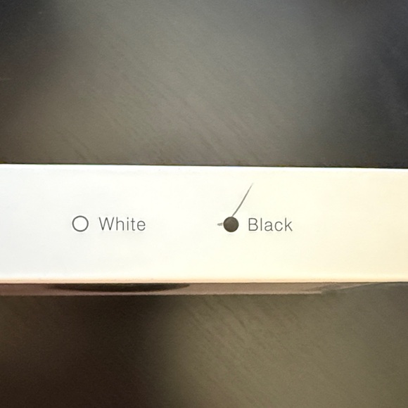 Colltech Wireless Fast Charger - Picture 3 of 4